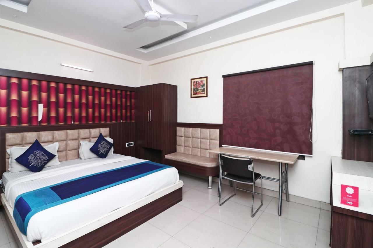 Juhi Bari Hotels, India, Vacation deals from 12 USD/night